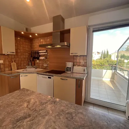 Fs550-b11 Appt 3 Pieces 6 Personnes Fréjus